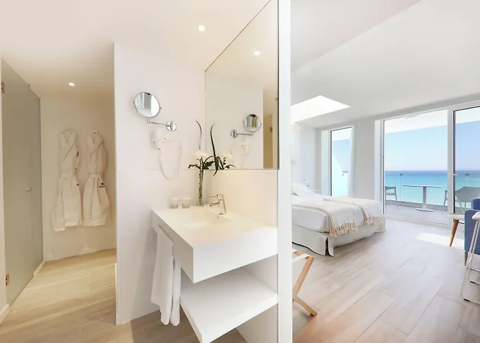 Iberostar Waves Bahia De Palma - Adults Only
